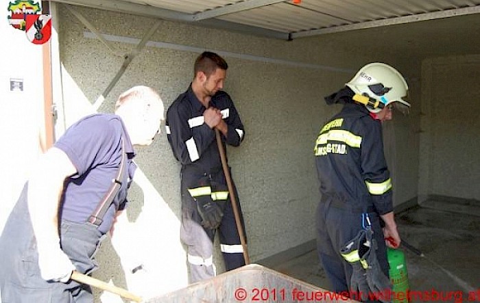 Einsatz: Ölaustritt im ASZ, Verklausung Mühlbachbrücke