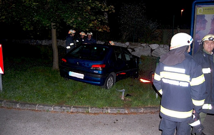 Fahrzeugbergung in der Dr. Lazelsberger-Straße