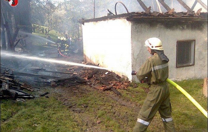 Brand eines Bauernhofes in Aigelsbach