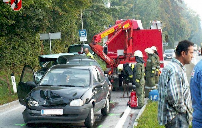 Verkehrsunfall B20 Höhe Polizei